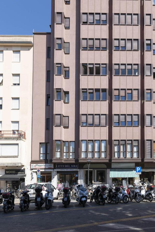 Casa Lazzarini Luxury Apartment Pesaro Eksteriør bilde