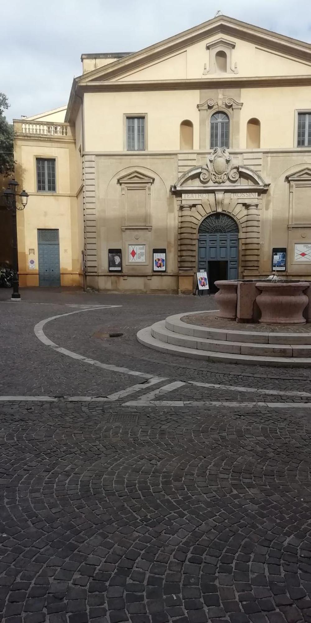Casa Lazzarini Luxury Apartment Pesaro Eksteriør bilde